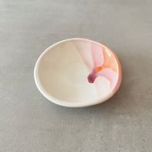 Load image into Gallery viewer, Pink Round Trinket Tray
